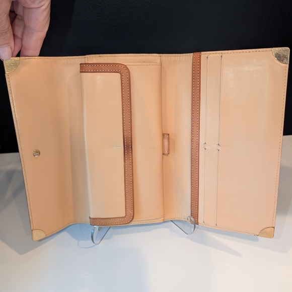 Authentic Louis Vuitton Vintage Murakami Long Wallet - Picture 9 of 13